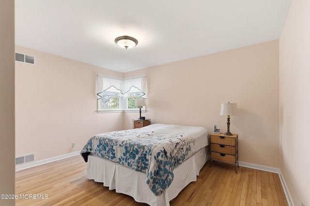 59 Holly Avenue, Hazlet, NJ 07734