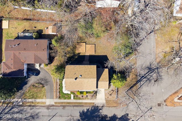 59 Holly Avenue, Hazlet, NJ 07734