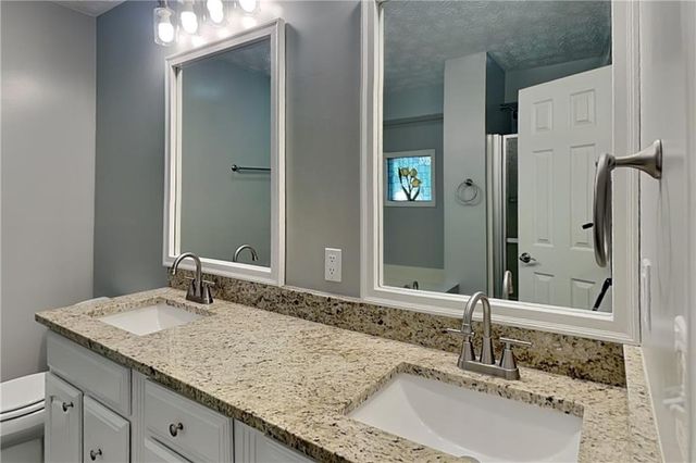 6187 Brookside Lane, Acworth, GA 30102