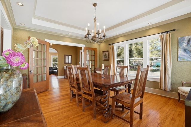 241 72ND STREET N, St Petersburg, FL 33710