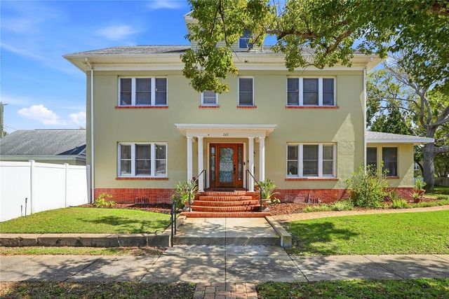 241 72ND STREET N, St Petersburg, FL 33710