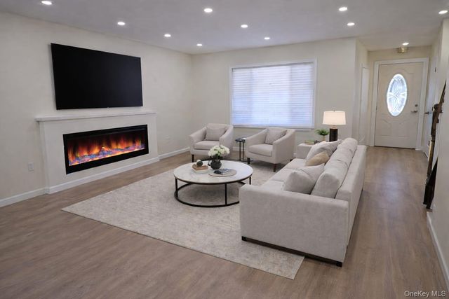 131-28 225th Street, Laurelton, NY 11413