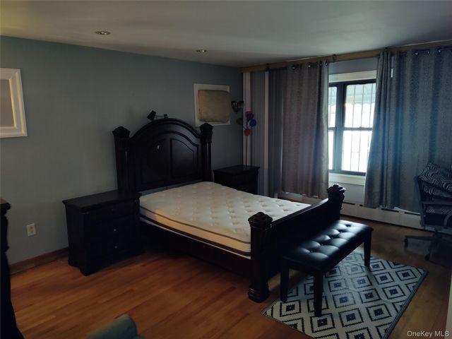 872 E 48th Street, Brooklyn, NY 11203
