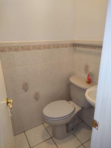 872 E 48th Street, Brooklyn, NY 11203