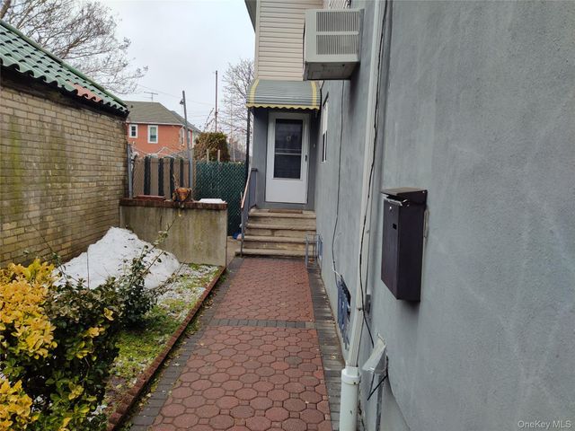 872 E 48th Street, Brooklyn, NY 11203