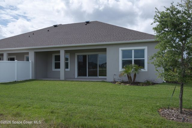3088 Pangea Circle, Melbourne, FL 32940