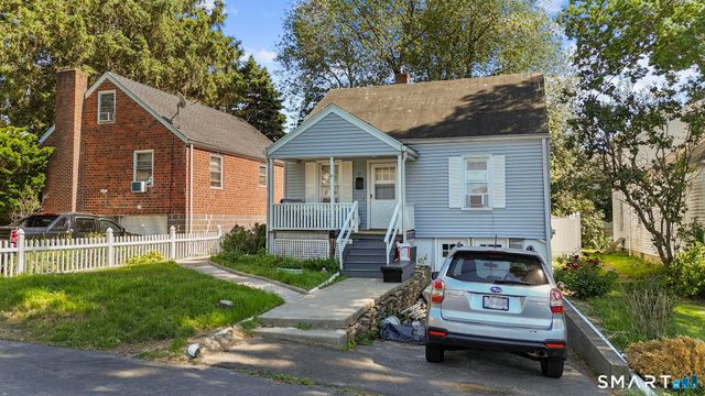 12 Finley Street, Norwalk, CT 06850