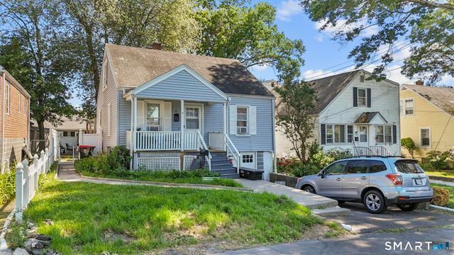 12 Finley Street, Norwalk, CT 06850