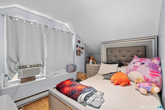 12 Finley Street, Norwalk, CT 06850