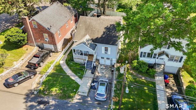 12 Finley Street, Norwalk, CT 06850