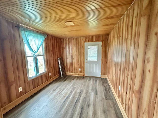 2524 US Highway 68, Ewing, KY 41039