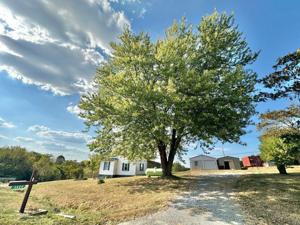 2524 US Highway 68, Ewing, KY 41039