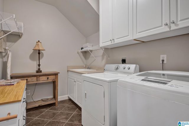 150 BLACKSTONE COURT, Chelsea, AL 35043