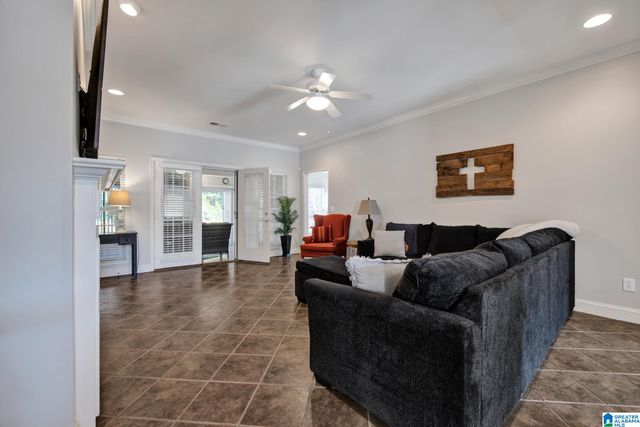 150 BLACKSTONE COURT, Chelsea, AL 35043