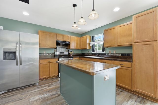 145 Notta Way, Moncks Corner, SC 29461