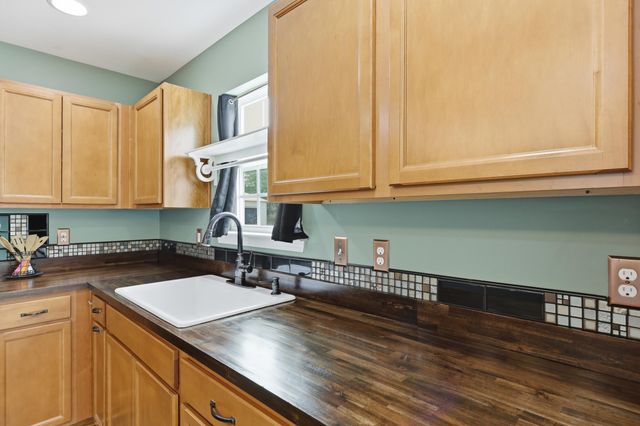 145 Notta Way, Moncks Corner, SC 29461
