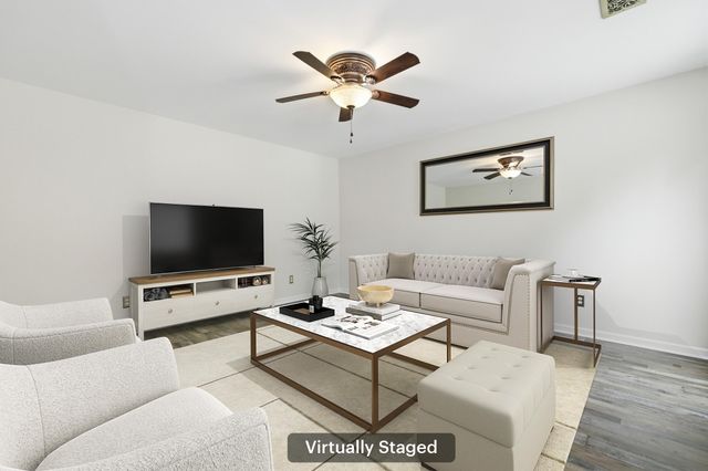 145 Notta Way, Moncks Corner, SC 29461