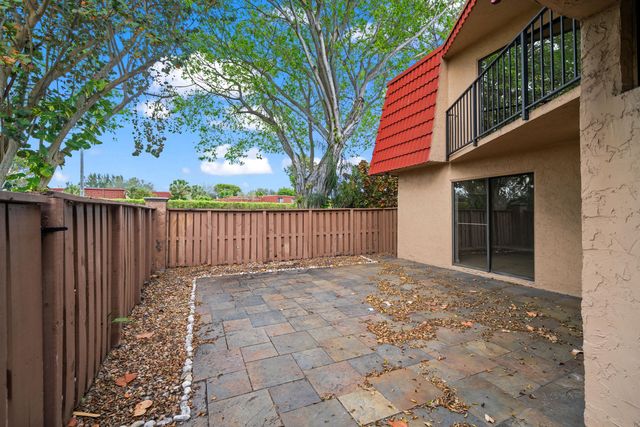 8237 Severn Drive A, Boca Raton, FL 33433