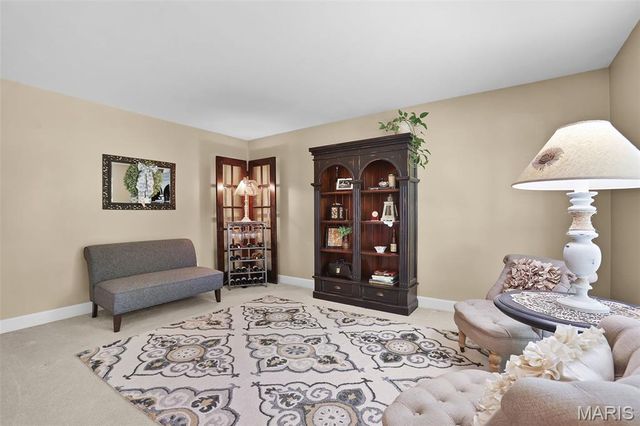 3108 Woodbridge Estates Drive, St Louis, MO 63129