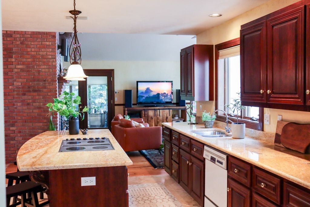 33233 and 8031 Mt Highway 35, Polson, MT 59860 photo 10