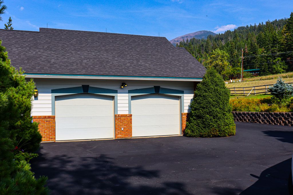 33233 and 8031 Mt Highway 35, Polson, MT 59860 photo 41