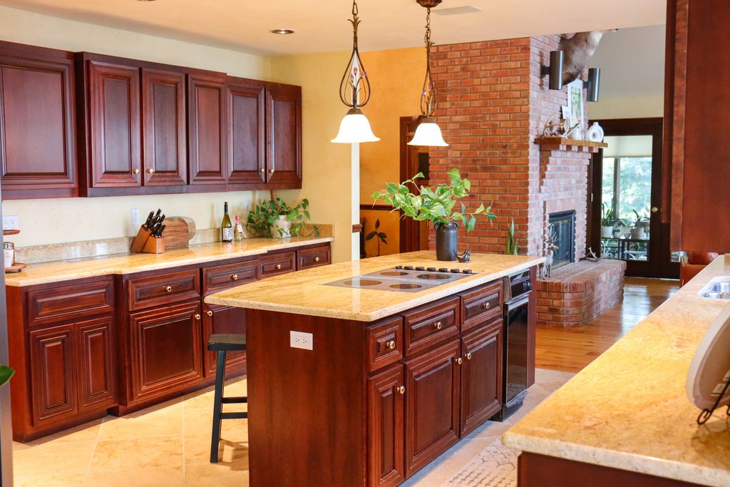 33233 and 8031 Mt Highway 35, Polson, MT 59860 photo 9