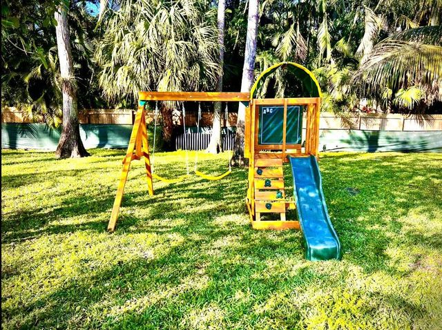 16745 Calder Drive E, Loxahatchee, FL 33470
