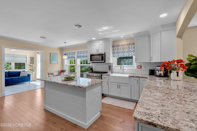 241 Torrey Pines Drive, Toms River, NJ 08757