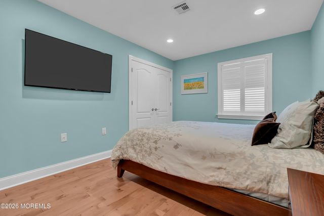 241 Torrey Pines Drive, Toms River, NJ 08757