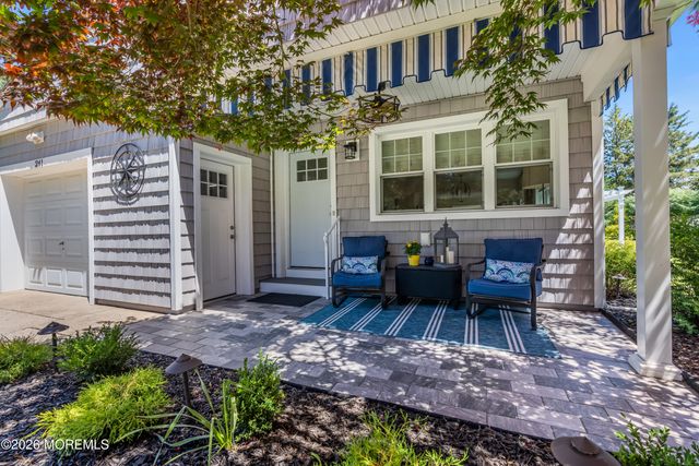241 Torrey Pines Drive, Toms River, NJ 08757