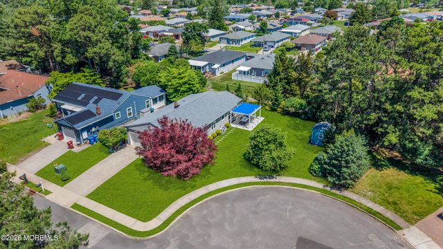 241 Torrey Pines Drive, Toms River, NJ 08757