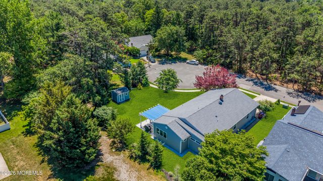 241 Torrey Pines Drive, Toms River, NJ 08757