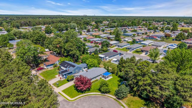 241 Torrey Pines Drive, Toms River, NJ 08757
