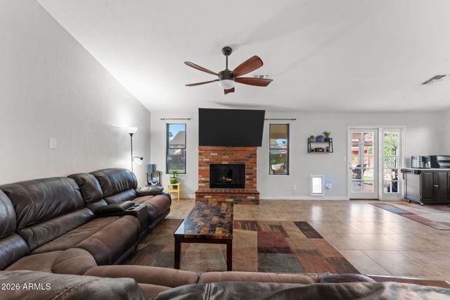 6908 W SIERRA VISTA Drive, Glendale, AZ 85303