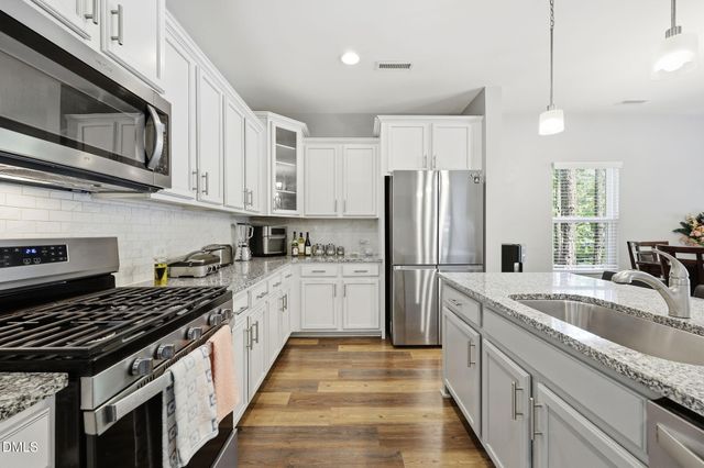 648 Rockbank Loop, Wendell, NC 27591