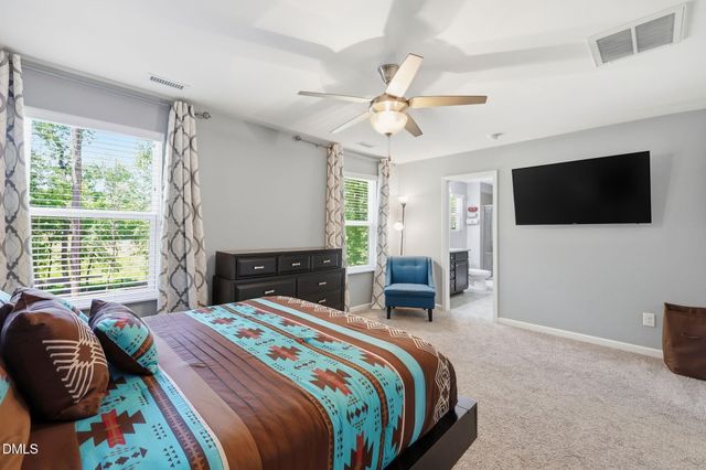 648 Rockbank Loop, Wendell, NC 27591