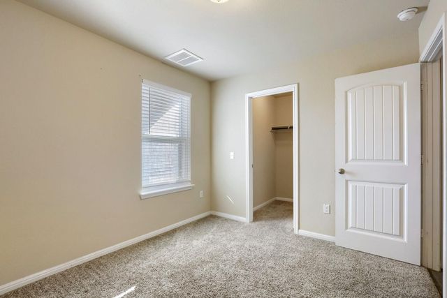 101 Blue Sage DR, Leander, TX 78641