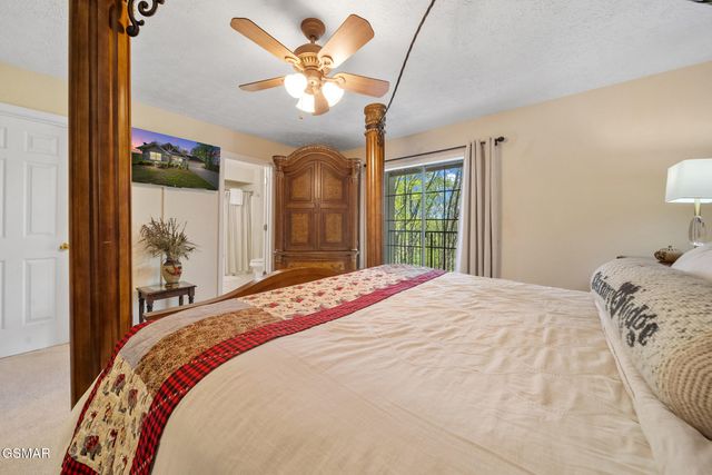 405 Maggie Mack Lane, Sevierville, TN 37862