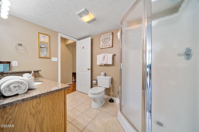 405 Maggie Mack Lane, Sevierville, TN 37862