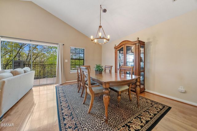 405 Maggie Mack Lane, Sevierville, TN 37862