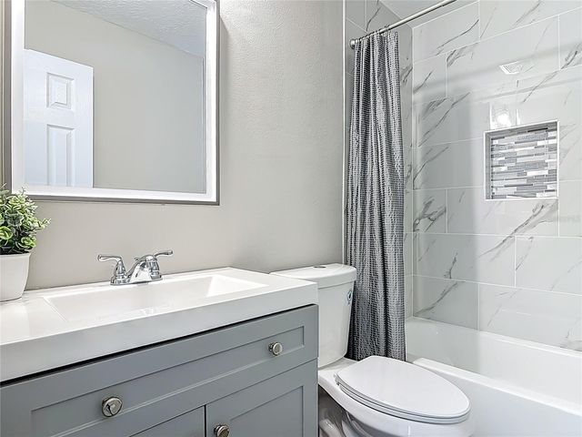 2821 SWEET SPRINGS STREET, Deltona, FL 32738