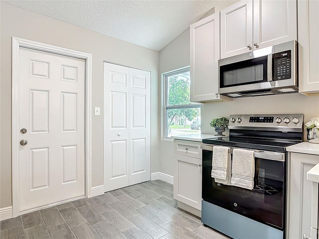 2821 SWEET SPRINGS STREET, Deltona, FL 32738