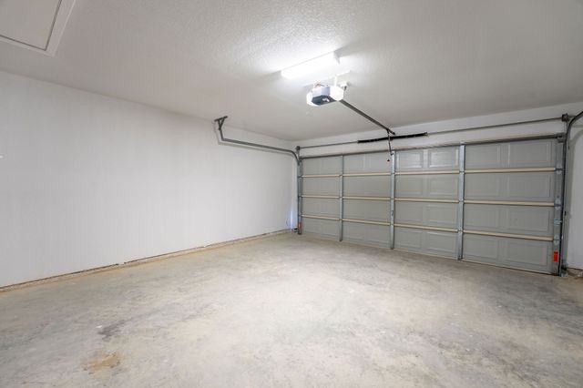 1032 Springview Lane, Mabank, TX 75147