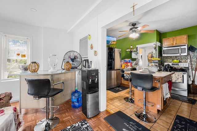 53 Nilsson St, Brockton, MA 02301