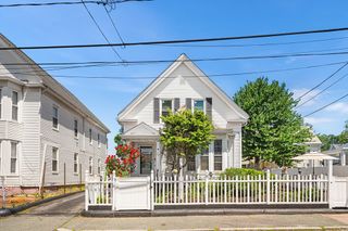 53 Nilsson St, Brockton, MA 02301