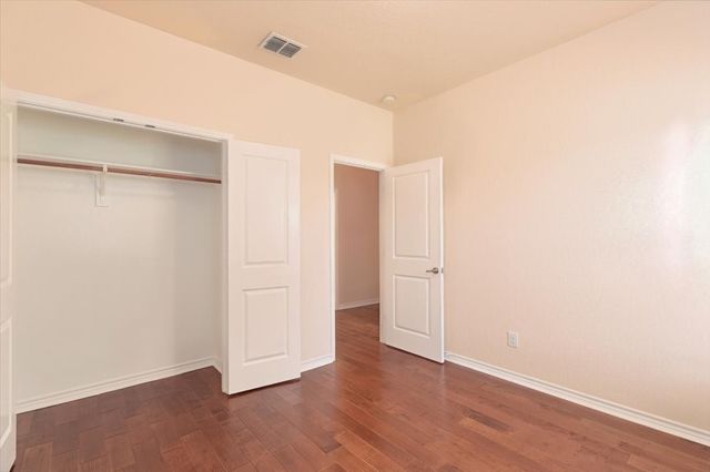 5847 Candlelight Lane, Grand Prairie, TX 75052