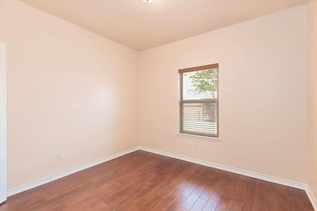 5847 Candlelight Lane, Grand Prairie, TX 75052
