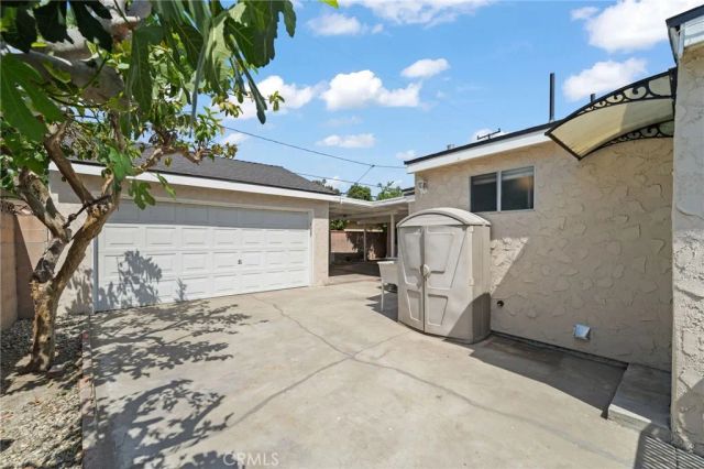 13607 Benfield, Norwalk, CA 90650