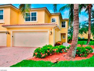 1400 Mariposa CIR 104, Naples, FL 34105