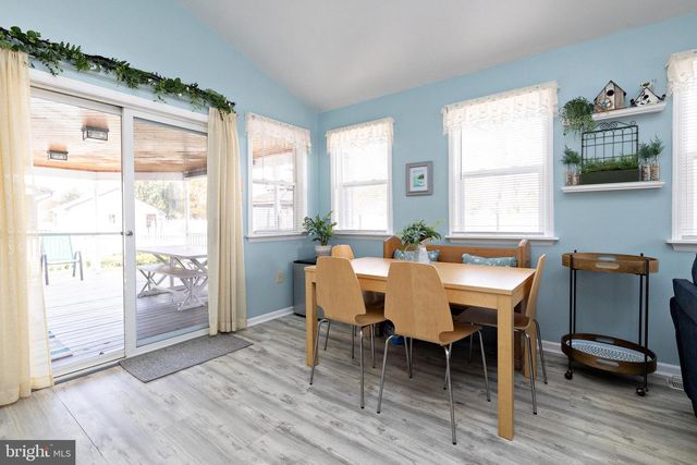 312 CROCE AVE, Gibbstown, NJ 08027